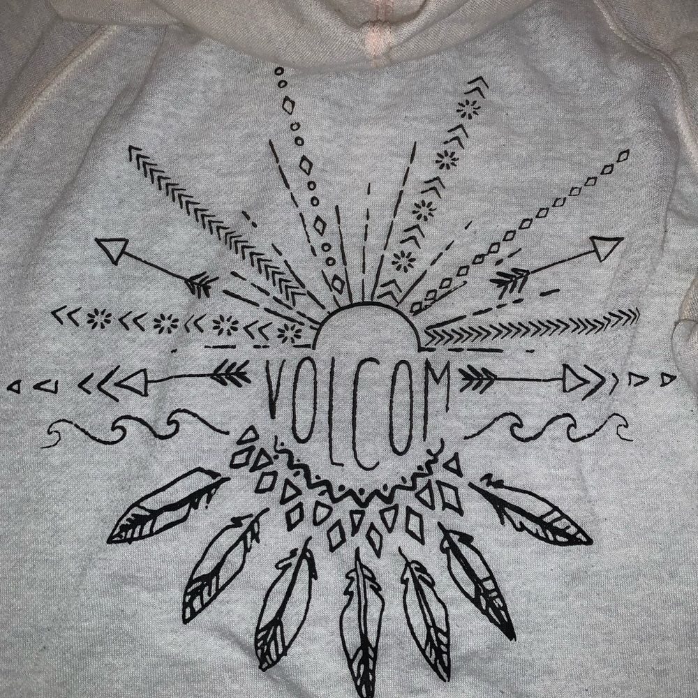 ‘Summer-Nights’ Volcom Tops - Picture 12 of 12